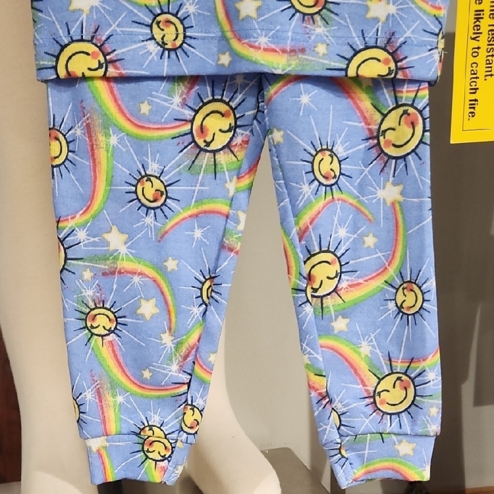 Kidgets Girls 2pc. Blue Pajama Set with Sun and Rainbow Design - Picture 4 of 7